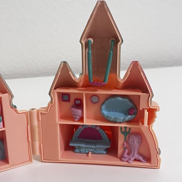 Vintage Trendmasters Starcastle Under The Sea Mermaid Playset Figures & Key 1994 - Picture 3 of 16